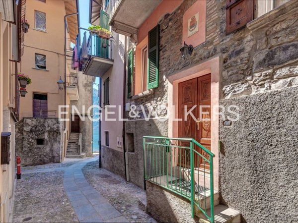 casa indipendente in vendita a Colonno