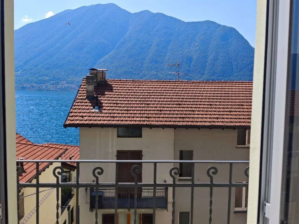 casa indipendente in vendita a Colonno
