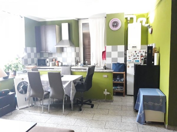 appartamento in vendita a Como in zona Caserme