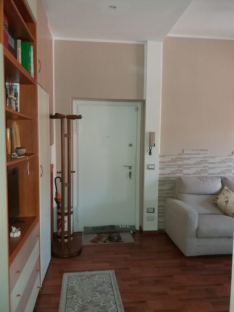 appartamento in vendita a Como in zona Breccia