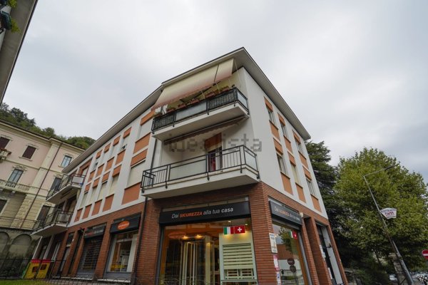 appartamento in vendita a Como in zona Camerlata