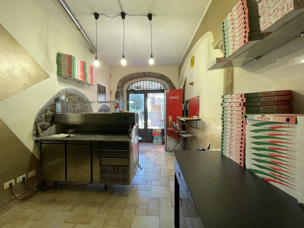 appartamento in vendita a Como in zona Villa Olmo