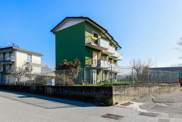 appartamento in vendita a Como in zona Prestino