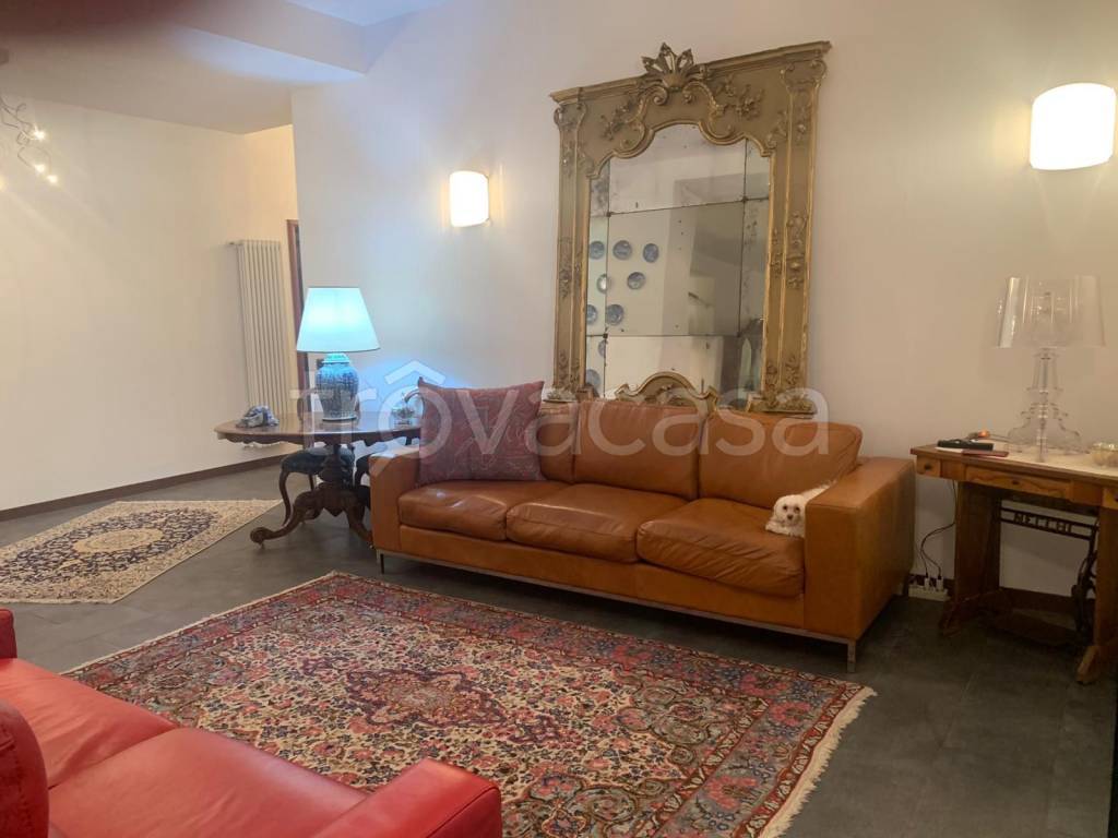 appartamento in vendita a Como in zona Valduce