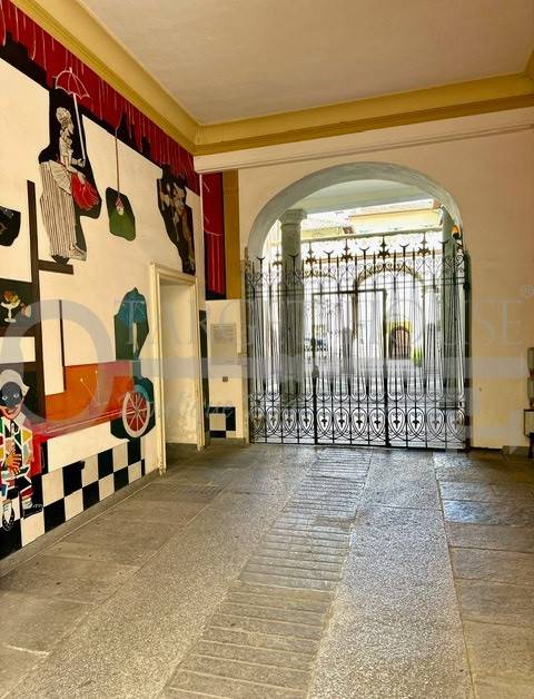appartamento in vendita a Como in zona Como Centro