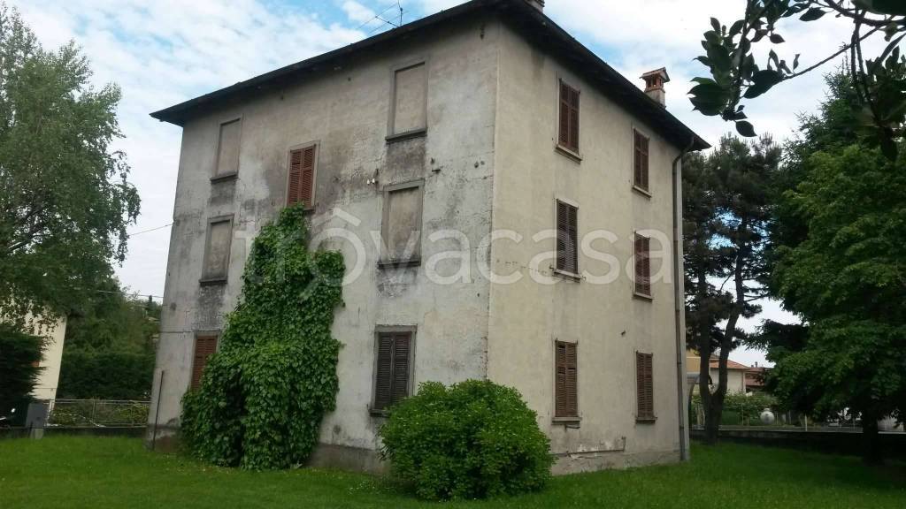 casa indipendente in vendita a Como