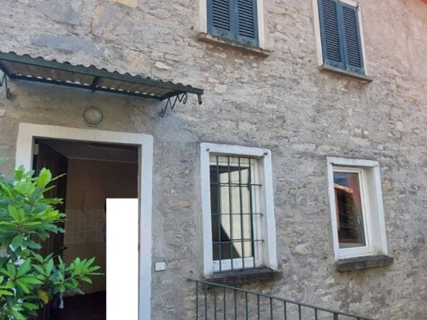 casa indipendente in vendita a Como