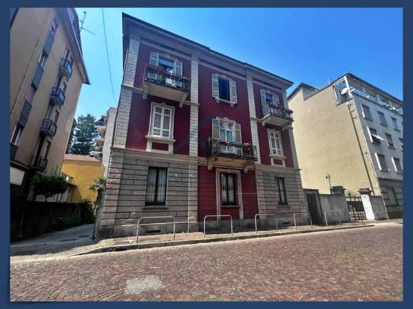 appartamento in vendita a Como in zona Borghi