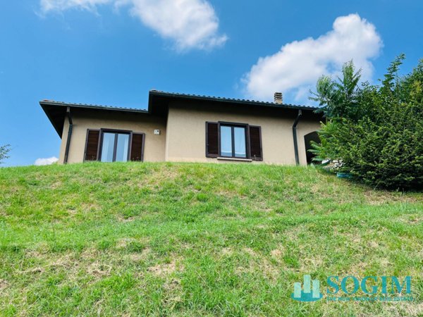 casa indipendente in vendita a Como in zona Albate