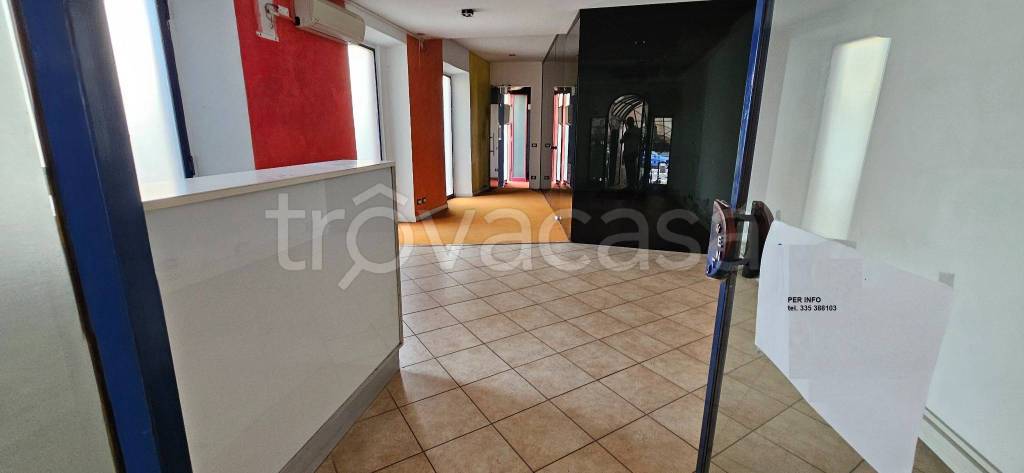 appartamento in vendita a Como in zona Ponte Chiasso