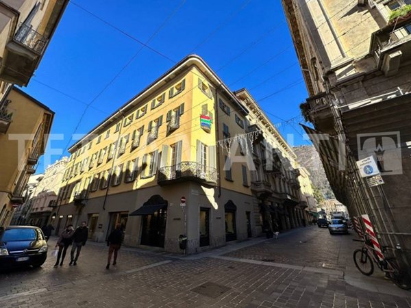 appartamento in vendita a Como in zona Como Centro