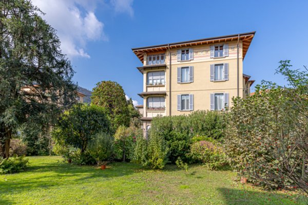 appartamento in vendita a Como in zona Monte Olimpino