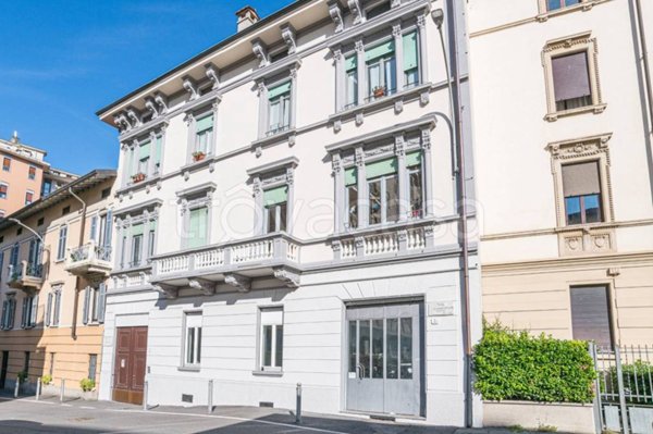 appartamento in vendita a Como in zona Viale Varese
