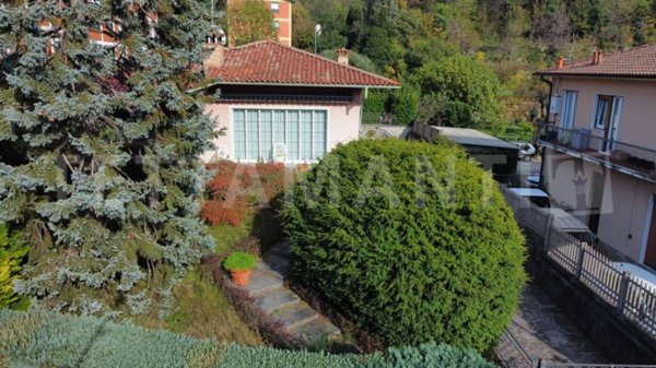 casa indipendente in vendita a Como in zona Prestino