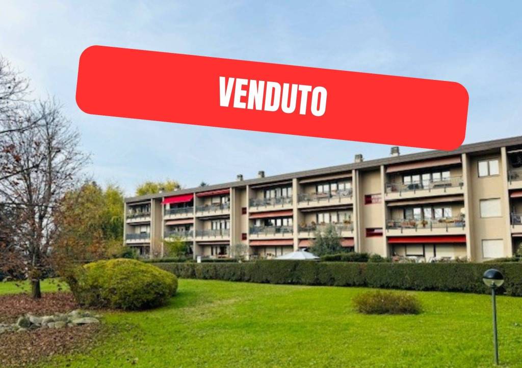 appartamento in vendita a Como in zona Prestino
