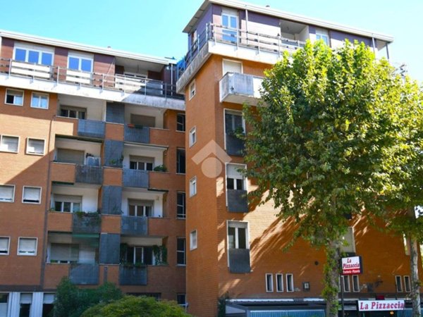 appartamento in vendita a Como in zona Como Centro