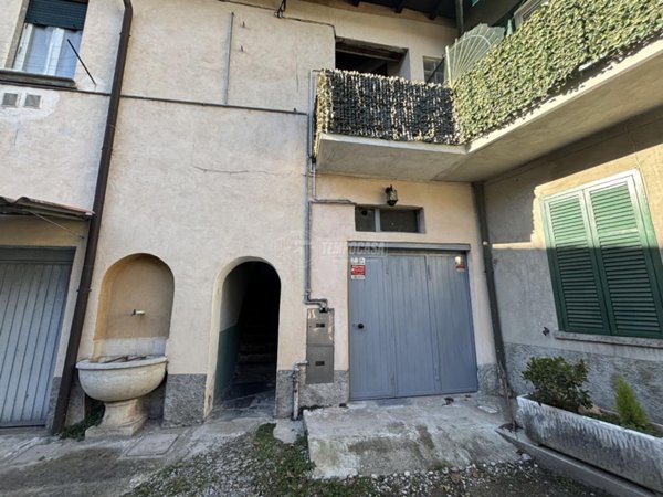 appartamento in vendita a Como in zona Rebbio