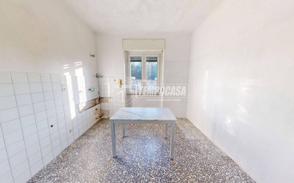 appartamento in vendita a Como in zona Borghi
