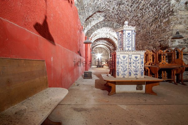 locale commerciale in vendita a Como in zona Como Centro