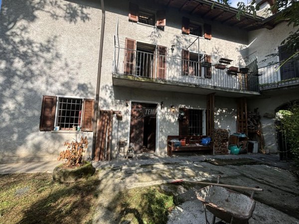 appartamento in vendita a Como in zona Civiglio