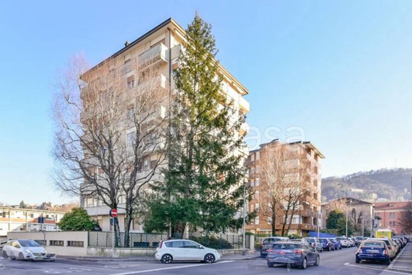appartamento in vendita a Como in zona Como Centro