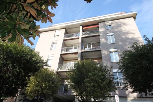 appartamento in vendita a Como in zona Borghi