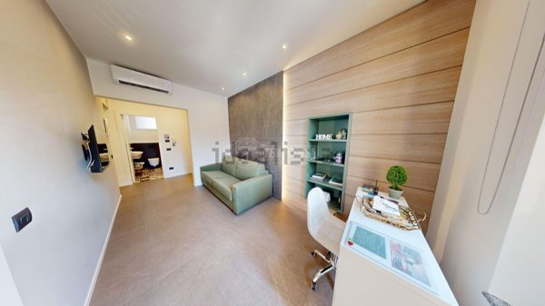 appartamento in vendita a Como in zona Borghi