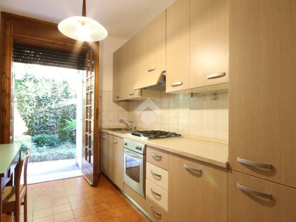 appartamento in vendita a Como in zona Ponte Chiasso