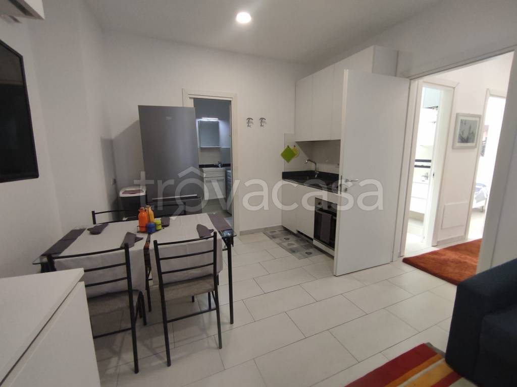 appartamento in vendita a Como in zona Borghi