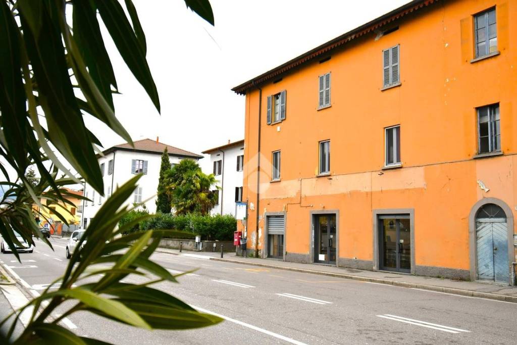 quadrivano in vendita a Como in zona Camerlata
