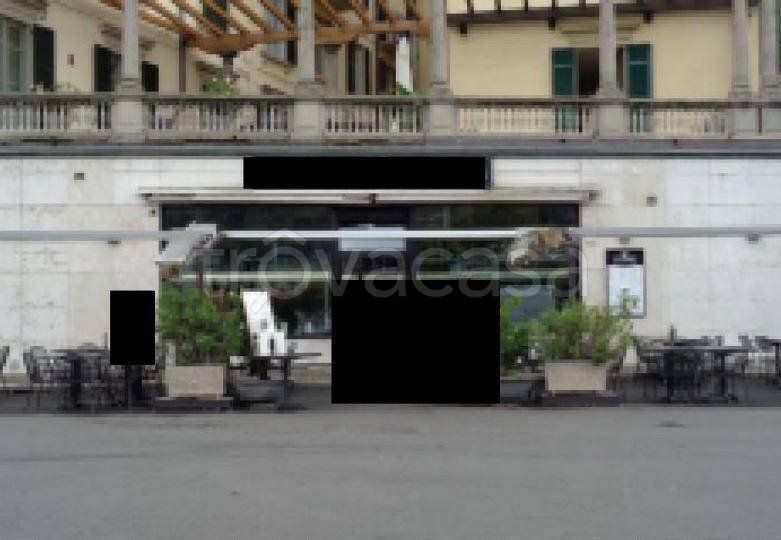 negozio in vendita a Como in zona Como Centro
