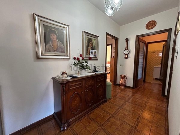 appartamento in vendita a Como in zona Sagnino