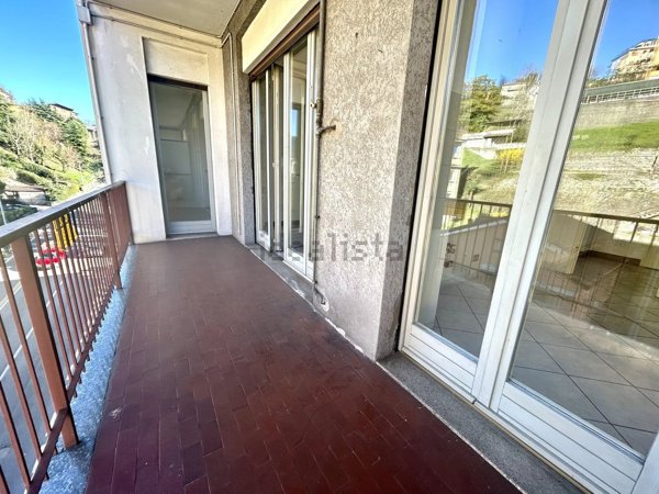 appartamento in vendita a Como in zona Ponte Chiasso