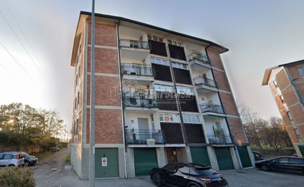 appartamento in vendita a Como in zona Prestino