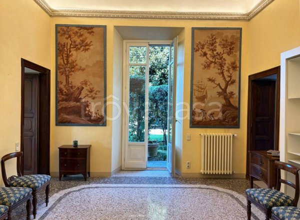 appartamento in vendita a Como in zona Valduce
