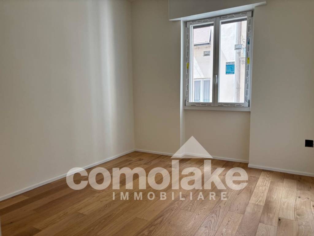 appartamento in vendita a Como in zona Como Centro