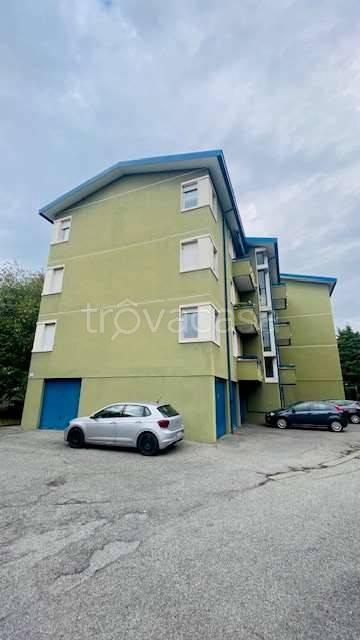 appartamento in vendita a Como in zona Prestino