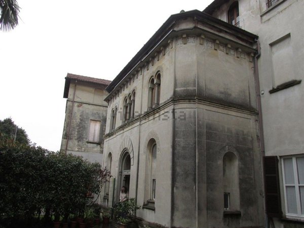 appartamento in vendita a Como in zona Rebbio