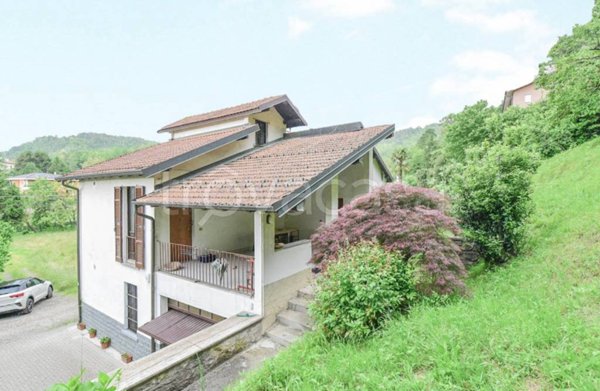 casa indipendente in vendita a Como in zona Trecallo