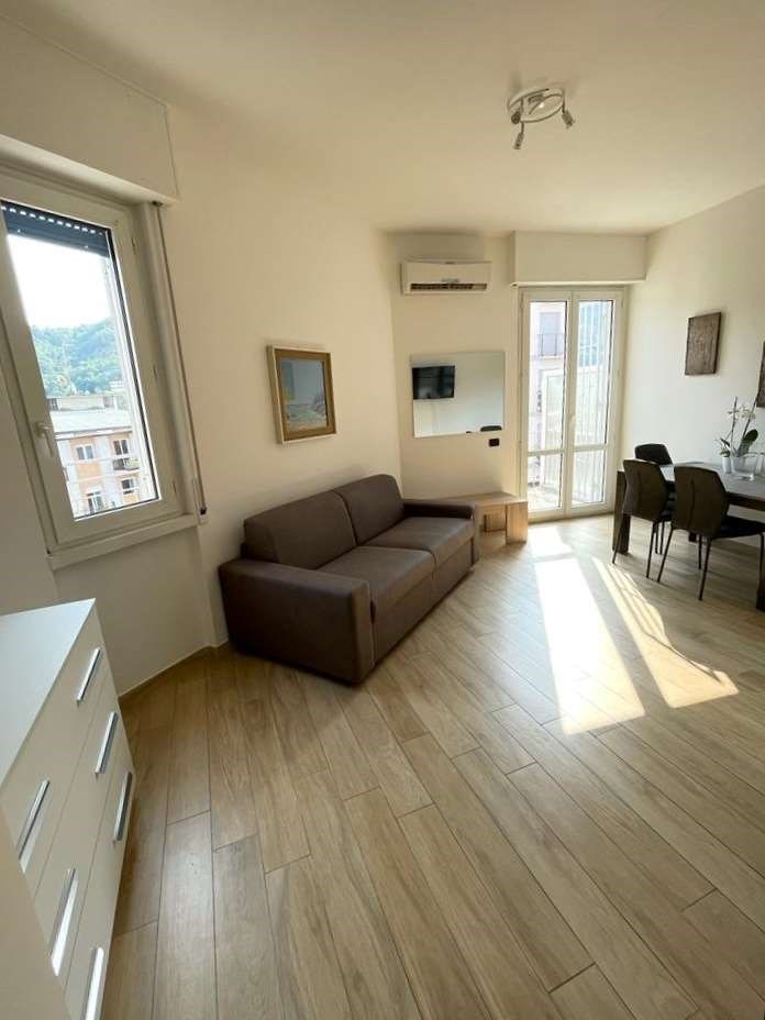 appartamento in vendita a Como in zona Borghi
