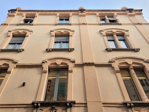 appartamento in vendita a Como in zona Como Centro