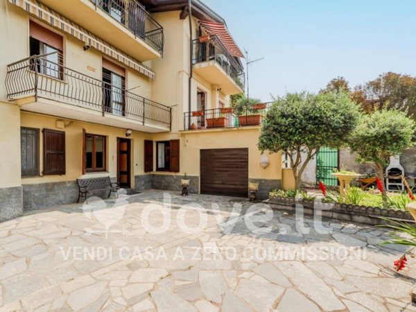 casa indipendente in vendita a Como in zona Garzola