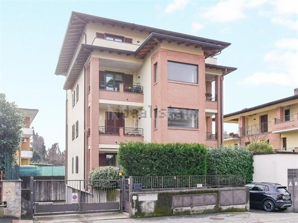 appartamento in vendita a Como in zona Como Centro