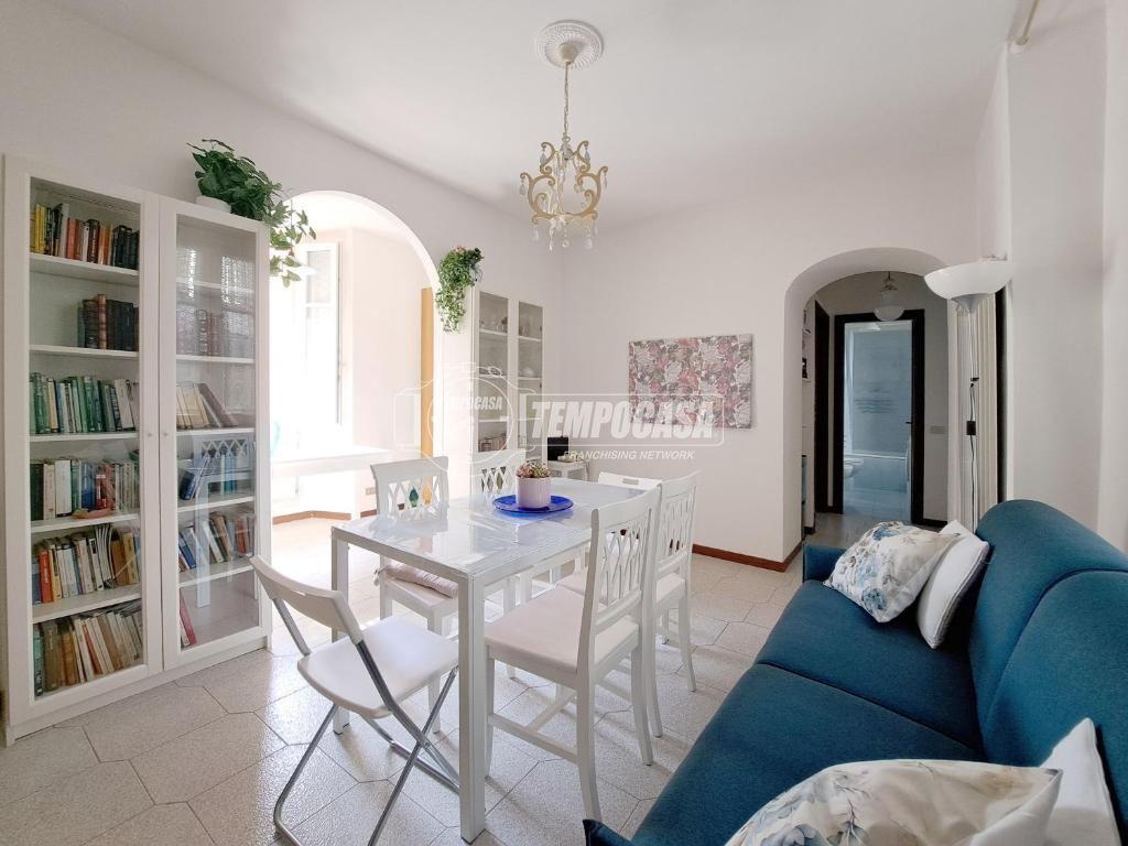 appartamento in vendita a Como in zona Borghi