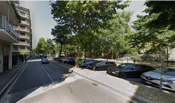 appartamento in vendita a Como in zona Viale Varese