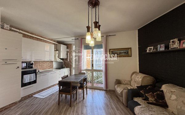 appartamento in vendita a Como in zona Sagnino