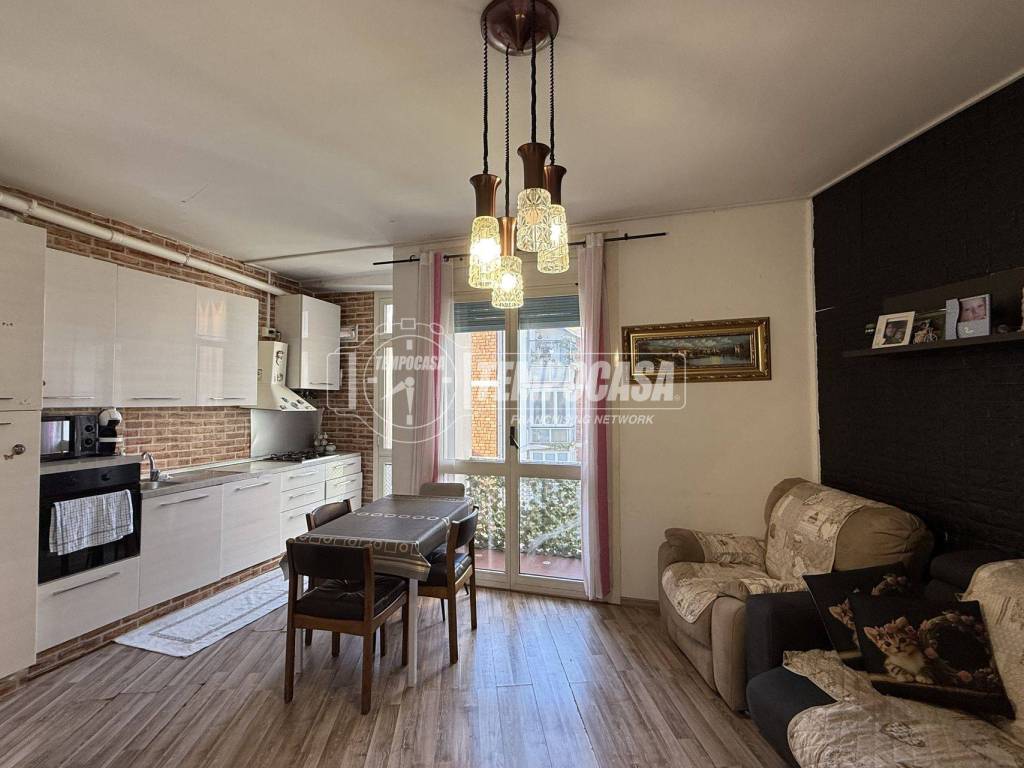 appartamento in vendita a Como in zona Sagnino