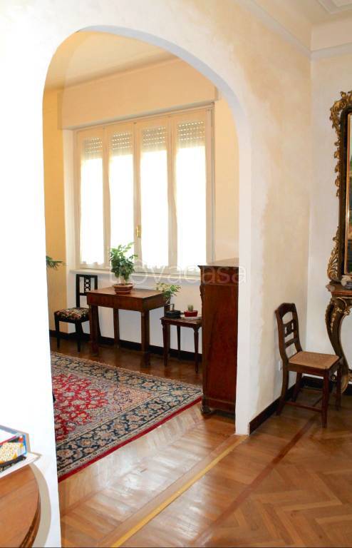 appartamento in vendita a Como in zona Valduce
