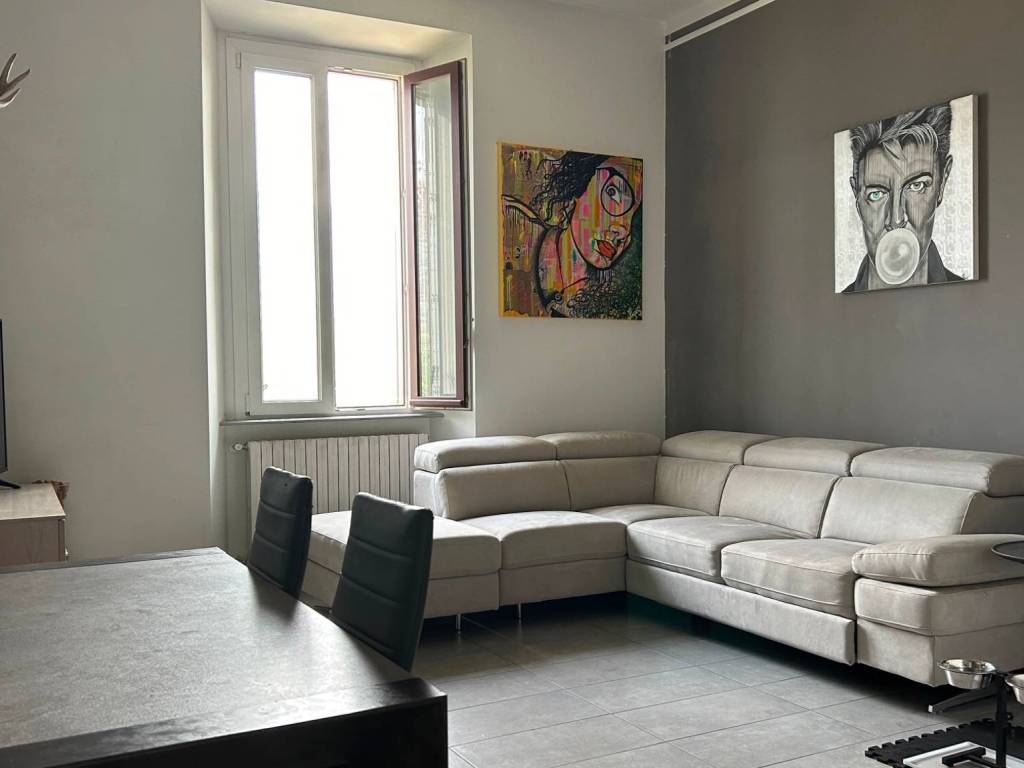 appartamento in vendita a Como in zona Borghi