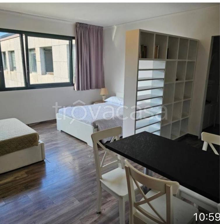 appartamento in vendita a Como in zona Viale Varese